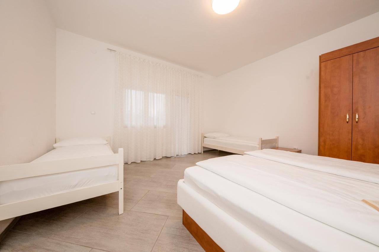 Apartments Kos Supetarska Draga Exterior photo